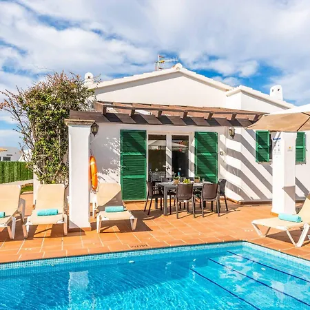 Nuria Bosch Калан-Бош