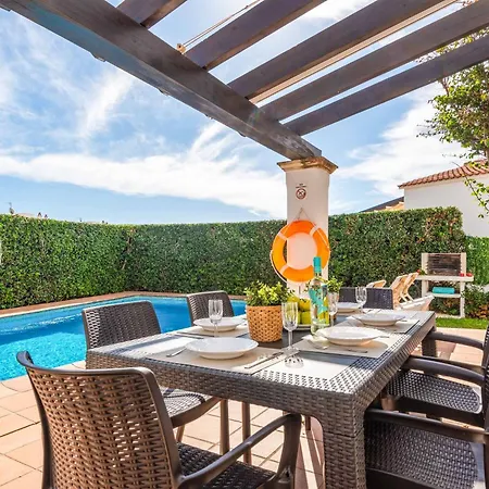 Nuria Bosch Вилла