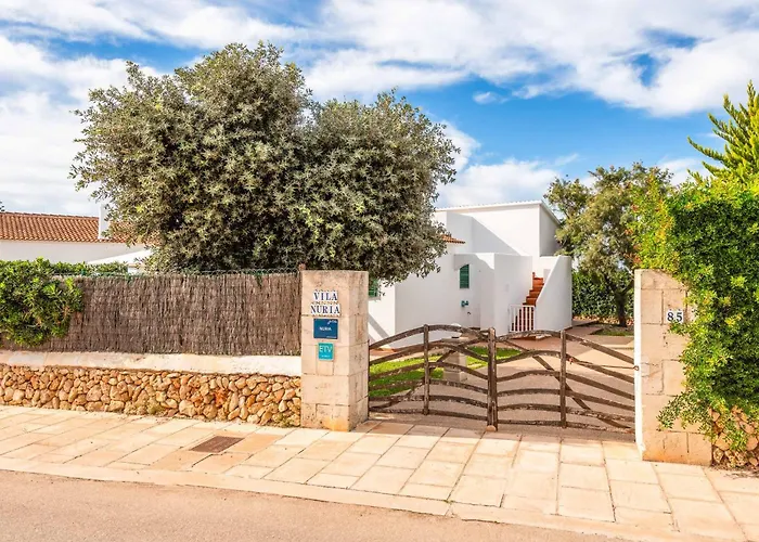 Nuria Bosch Cala'N Bosch (Menorca)