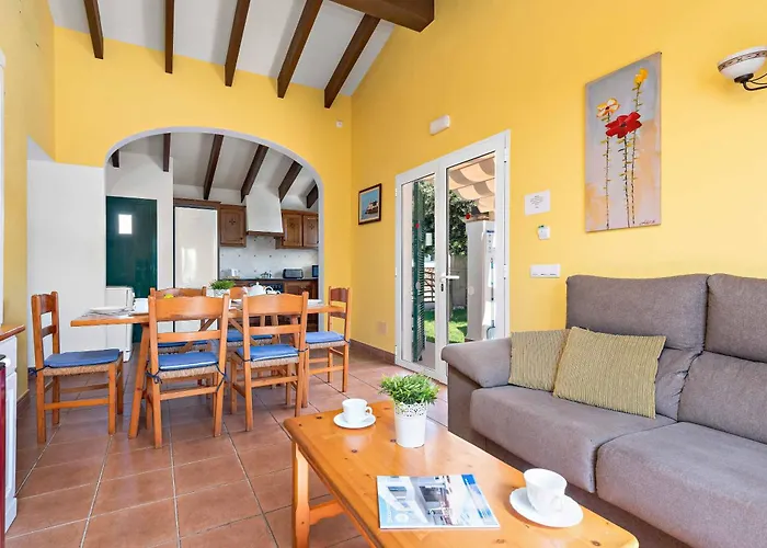 Nuria Bosch * Cala'N Bosch (Menorca)