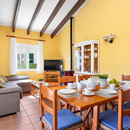 Nuria Bosch Villa *