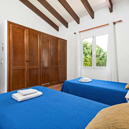 Nuria Bosch * 칼란 보쉬